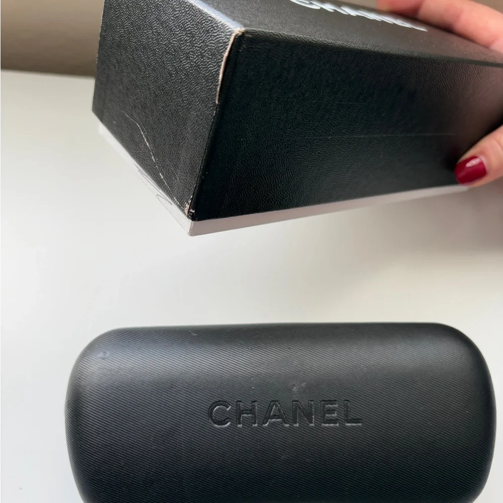 Chanel CC sunglasses 4154, vintage